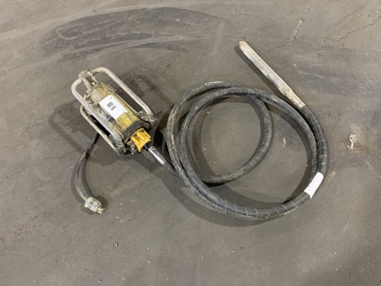 1995 Stow Concrete Vibrator