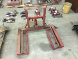 Equipment & Truck Tire Jack