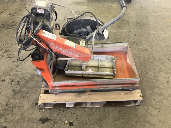 2013 Husqvarna MS355 Brick Saw