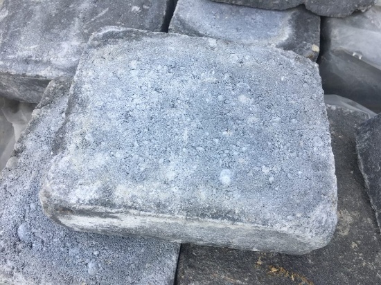 Roman "Medium Charcoal" Cobblestones