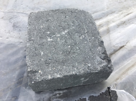 Roman "Medium Cascade" Cobblestones