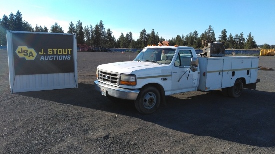 1997 Ford F350 XL Utility Truck