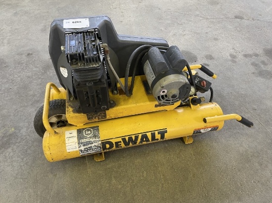 DeWalt DXCMTA198085 Air Compressor