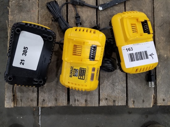 Dewalt DCB118 20 V Chargers, Qty. 3