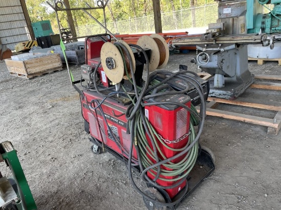 Lincoln Power Wave 455 Welder