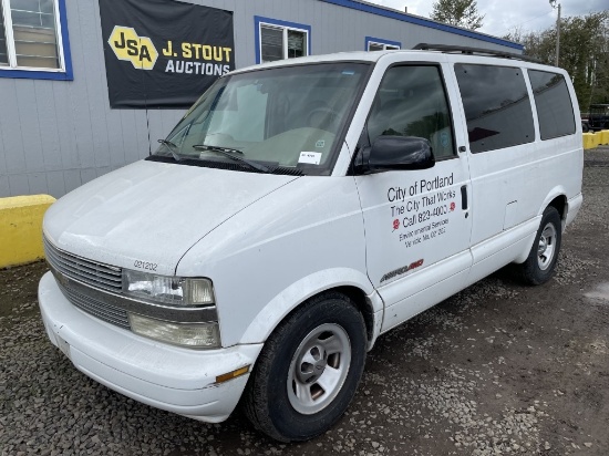 2002 Chevrolet Astro LS AWD Van
