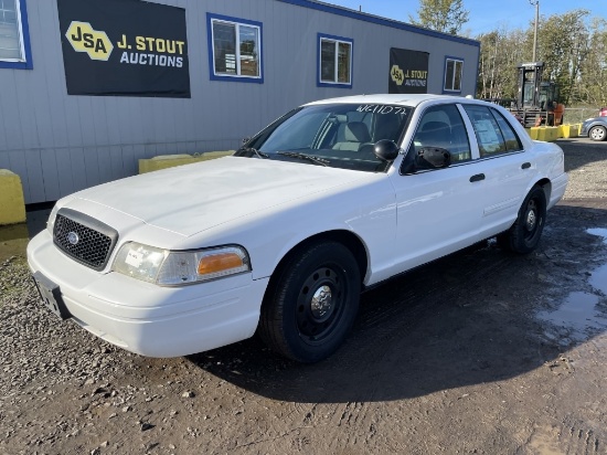 2009 Ford Crown Victoria Sedan