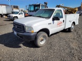 2004 Ford F250 XL SD 4x4 Utility Truck