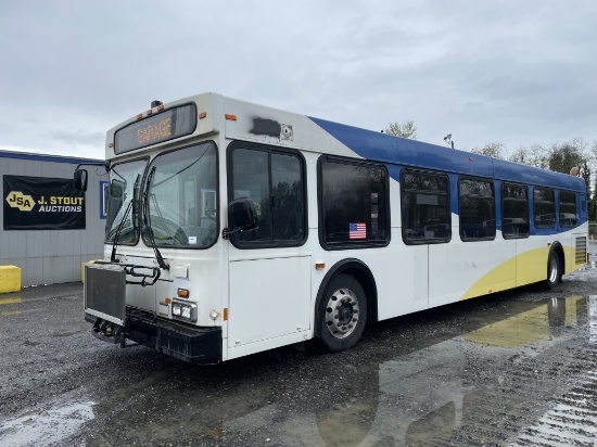 2003 New Flyer D40LF 40' Transit Bus