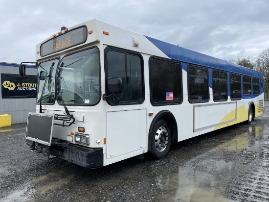 2003 New Flyer D40LF 40' Transit Bus