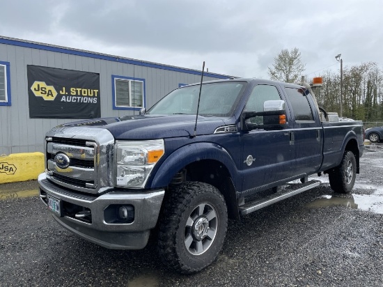 2011 Ford F350 SD Crew Cab 4x4 Pickup