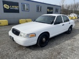 2010 Ford Crown Victoria Sedan