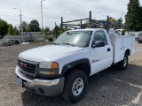 2005 GMC 2500 HD Utility Truck