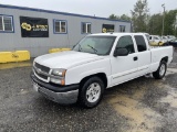 2005 Chevrolet Silverado Extra Cab Pickup