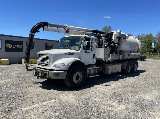 2008 Freightliner M2 T/A Vacuum Truck