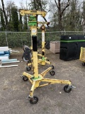 Sumner R-150 Portable Hoist