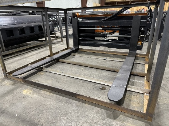 2022 Wolverine Adjustable Pallet Forks