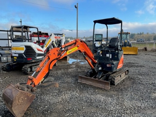 2015 Hitachi ZX17U-2 Mini Hydraulic Excavator