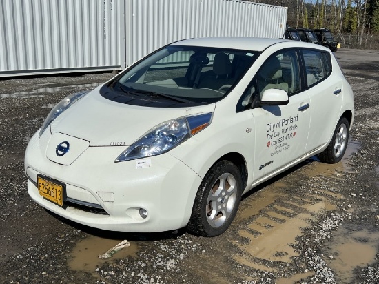 2011 Nissan Leaf Electric Sedan