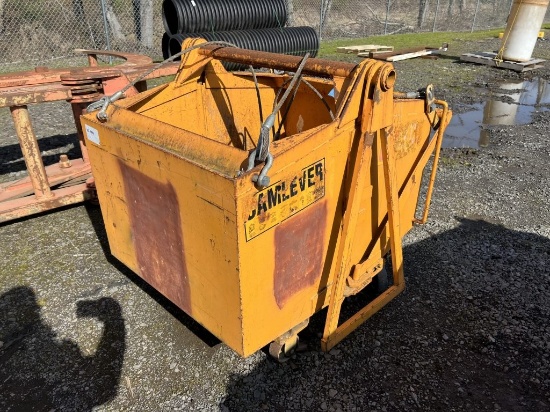 Camlever 2yd. Trash Material Handler