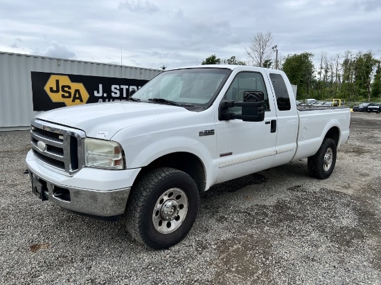 2006 Ford F250 SD XLT 4x4 Extra Cab Pickup