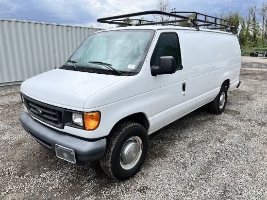 2004 Ford E350 Cargo Van