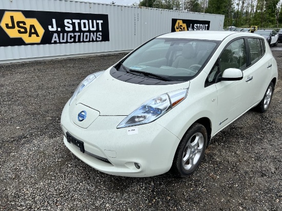 2011 Nissan Leaf Electric Sedan