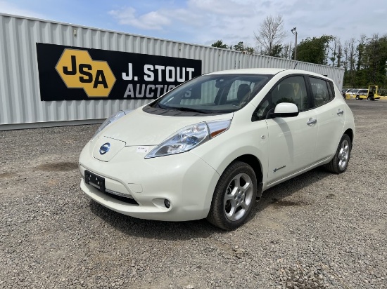 2011 Nissan Leaf Electric Sedan