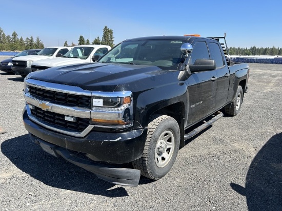 2016 Chevrolet Silverado LS Crew Cab 4x4 Pickup