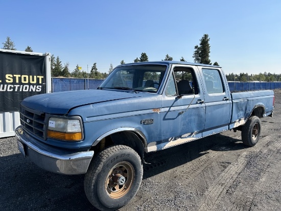 1993 Ford F350 XL Crew Cab 4X4 Pickup