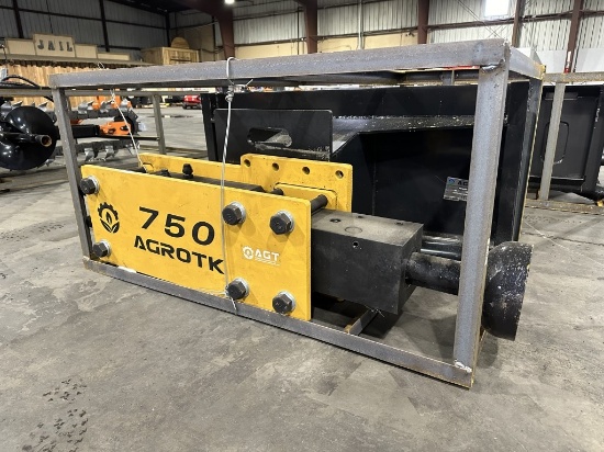 2023 Agrotk 750 Hydraulic Post Driver