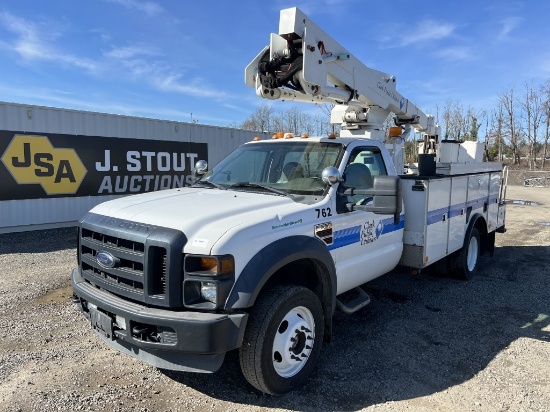 2008 Ford F550 XL SD 4x4 Bucket Truck