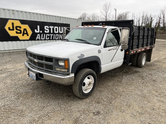1995 Chevrolet 4x4 Flatbed truck