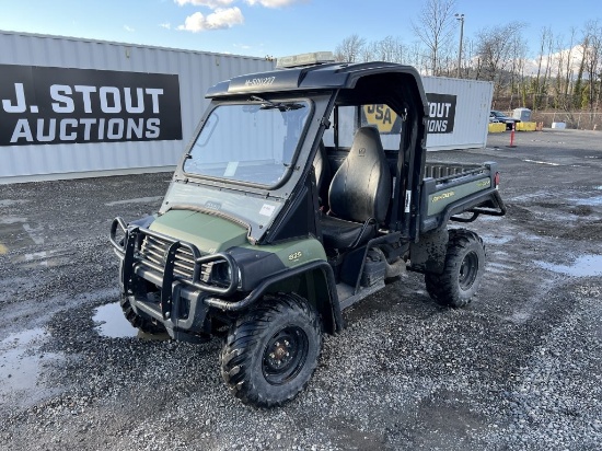 2010 John Deere 825 Utility Cart