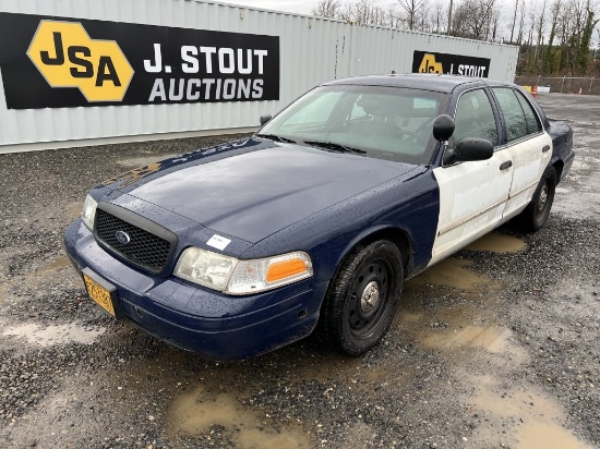 2011 Ford Crown Victoria Sedan