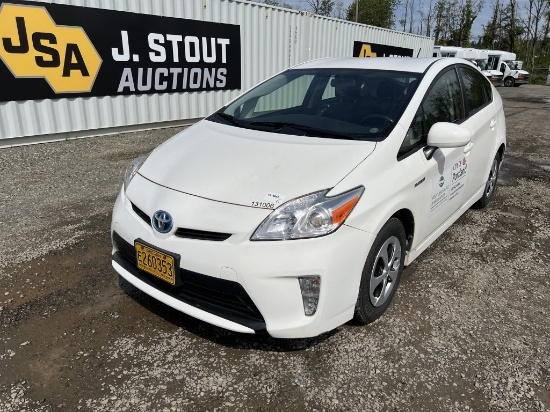 2013 Toyota Prius Sedan