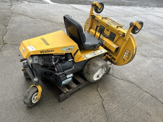 Walker MBK23 Ride On Mower