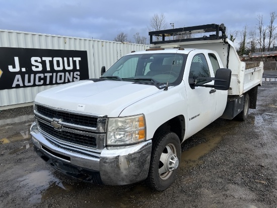 2009 Chevrolet Silverado 3500 HD Dump Truck