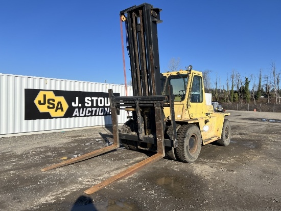 Caterpillar V300B Forklift