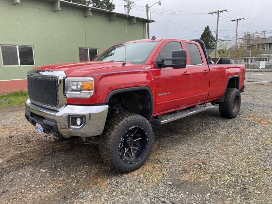 2015 Chevrolet 2500 HD Crew Cab 4x4 Pickup
