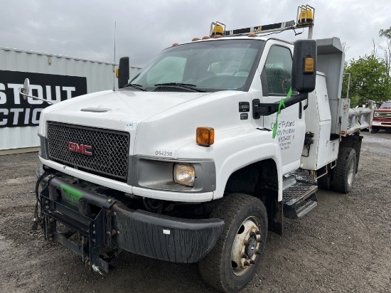 2006 GMC C5500 S/A 4x4 Dump Truck