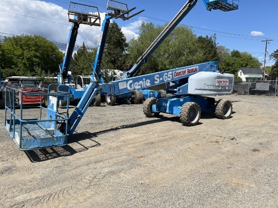 2004 Genie S-65 4x4 Boom Lift