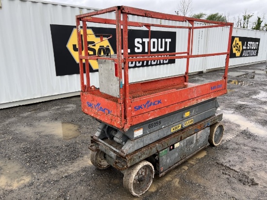 2005 Skyjack SJIII 3220 Scissor Lift