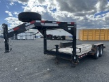 2014 Towmaster T-12DT T/A Gooseneck Trailer