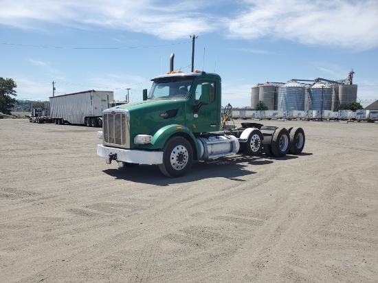 2016 Peterbilt 567 Tri-Axle Truck Tractor