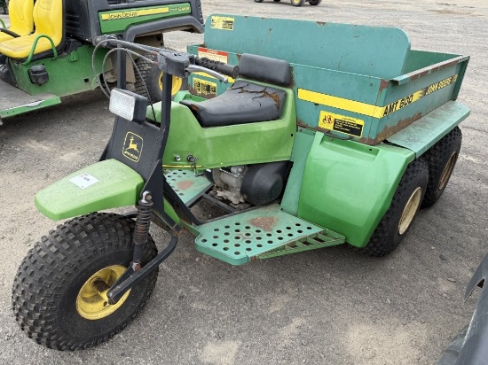 John Deere AMT600 Utility Cart
