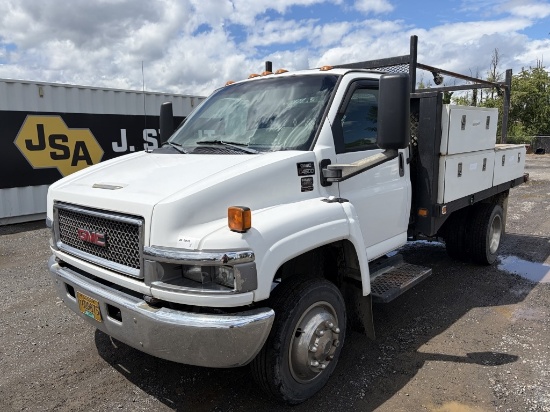 2006 GMC C4500 Flatbed Truck