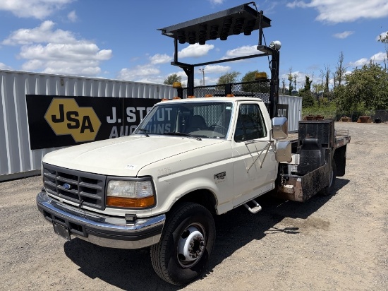 1997 Ford F-Super Duty Flatbed Truck