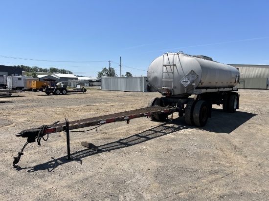 1977 Beall 4,400 Gal T/A Tank Pup Trailer