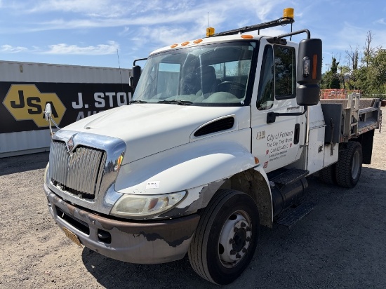 2007 International 4300 S/A Dump Truck